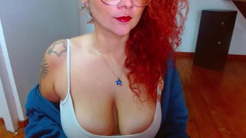 Snapshot of sweet_tammyy chatting on February 26, 1:00 pm tammy IG stammy 36 online show from February 26, 1:00 pm