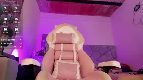          online show from November 29, 9:44 pm