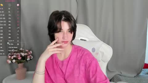 Carolina Lu online show from June 14, 2:24 am