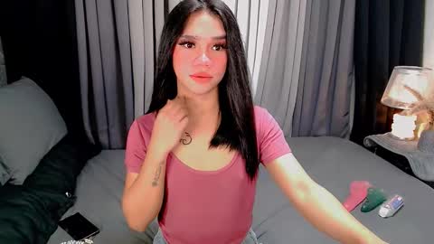 bea takashi  online show from November 15, 10:06 am