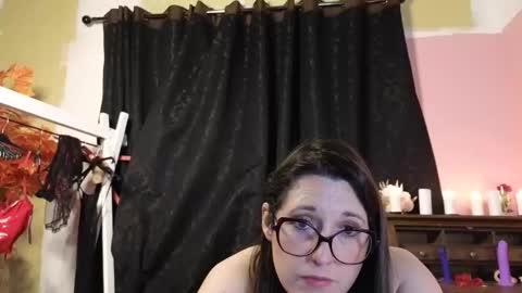 SweetTaniaSecret online show from March 25, 4:03 pm