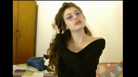 sweetcalm_ online show from March 20, 3:55 am