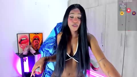 sweetcampbell online show from September 17, 3:21 am