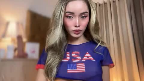 Candy online show from February 4, 6:34 pm