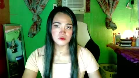 Christine  online show from April 21, 1:18 pm