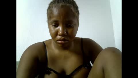 sweetcoochiex online show from March 24, 11:44 pm