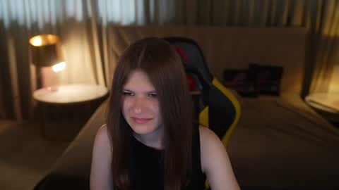 Amelia online show from June 11, 10:35 am