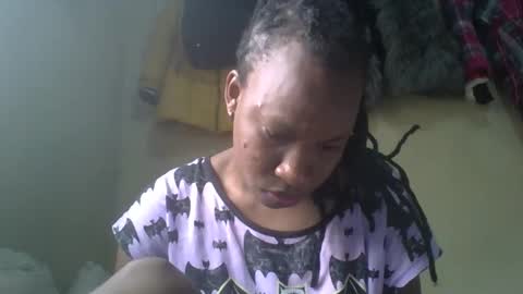 sweetdiva2012 online show from January 19, 5:17 am