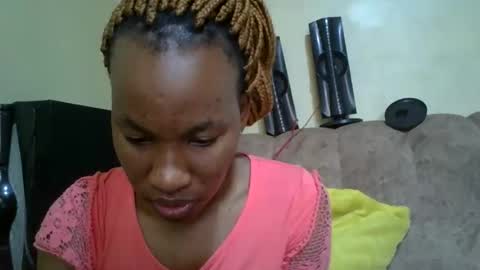 sweetdiva2012 online show from September 11, 8:59 am