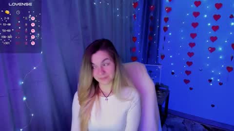 sweetfoyou online show from February 19, 6:45 am