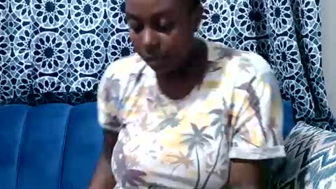 sweetgal11 online show from July 7, 7:34 am