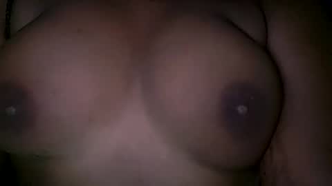 Snapshot of sweetgirl23232 chatting on February 19, 12:14 am Sandy online show from February 19, 12:14 am