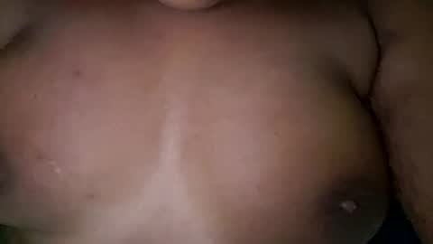 Snapshot of sweetgirl23232 chatting on February 14, 2:39 am Sandy online show from February 14, 2:39 am