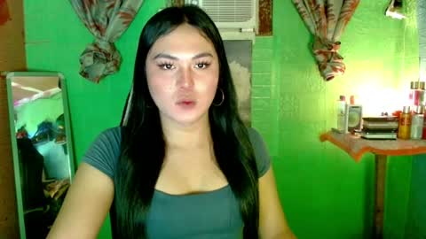 Kathy  online show from April 14, 11:35 am