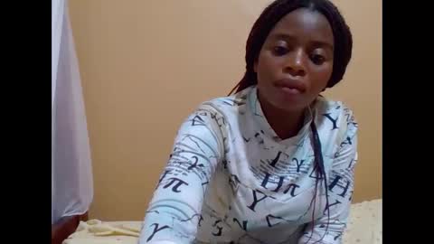 sweetib1 online show from November 12, 5:54 am