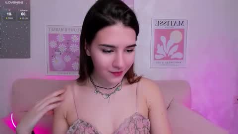 sweetie_catt online show from October 17, 8:40 am