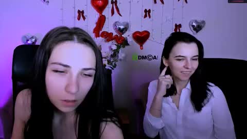 Chloe online show from February 23, 9:33 am