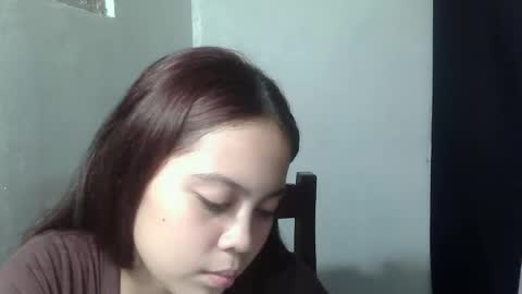 sweetie_jhash online show from June 10, 11:53 am