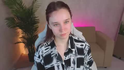 Lottie online show from June 19, 2:39 am