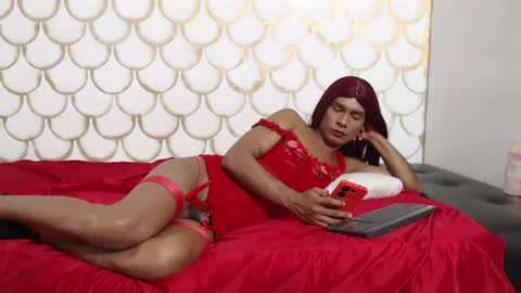 sweetiecarteer online show from June 27, 6:19 am