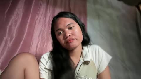 JUST CALL ME JENN online show from December 2, 7:51 am