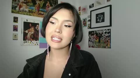 SweetJess online show from December 14, 2:11 am