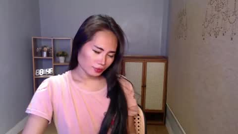   online show from March 10, 11:38 pm