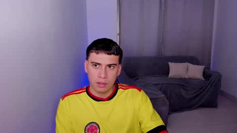 Lian online show from March 6, 7:25 am