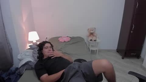 Lian online show from March 24, 1:55 am