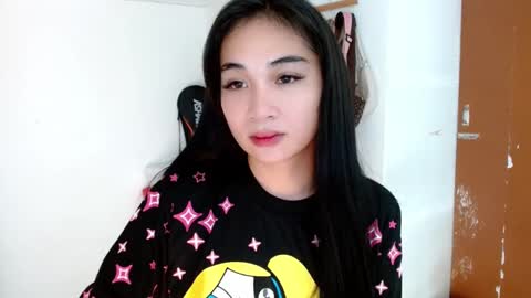 Lilly online show from February 19, 12:00 pm