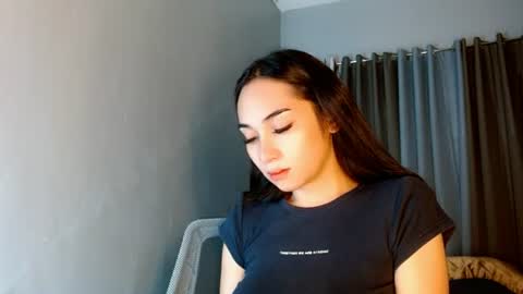 Lilly online show from July 18, 3:19 am