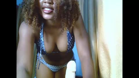 sweetmila9 online show from April 11, 6:51 am