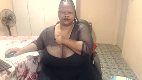 sweetnoziexxx online show from December 18, 3:57 am