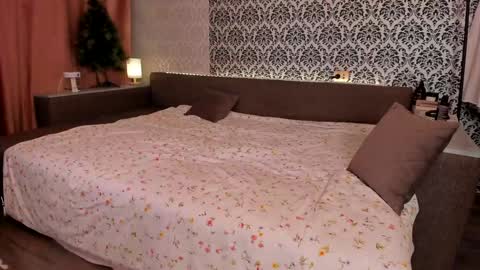 Nastya and Johnny online show from December 8, 11:51 pm