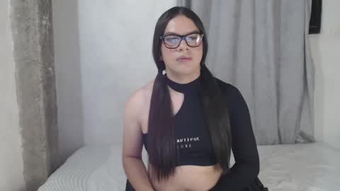 sweetpaulina_ online show from December 24, 2:32 am