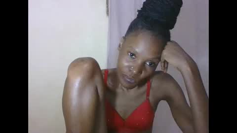 ESTHER online show from January 14, 7:00 pm