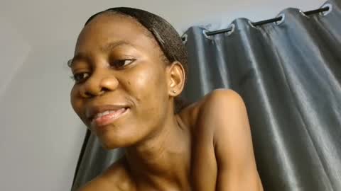 slim ivy online show from November 15, 5:31 am