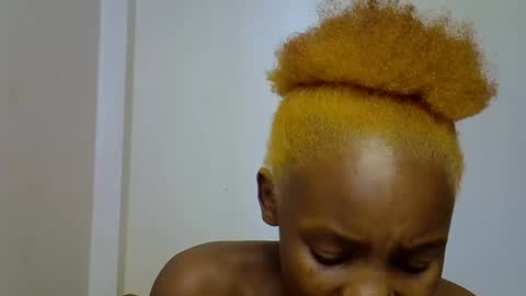 Lilly online show from February 3, 12:31 pm