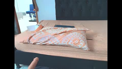 sweetscaarlett online show from April 23, 3:46 pm