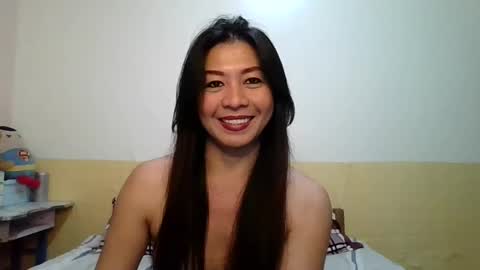 Snapshot of sweetsensation69xx chatting on February 25, 4:04 pm Sweet online show from February 25, 4:04 pm