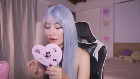 Snapshot of sweett_catt1 chatting on October 19, 1:21 am Cat independent model online show from October 19, 1:21 am