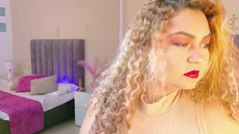 sweett rose   online show from December 17, 1:07 pm