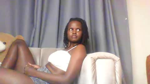 sweettreat77 online show from June 9, 7:13 pm