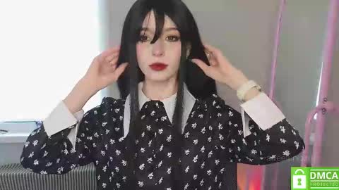 Elis  a little vacation Ill be here Saturday my schedules in bio online show from September 24, 11:39 am