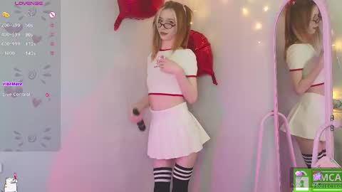 Elis  a little vacation Ill be here Saturday my schedules in bio online show from February 27, 12:01 pm