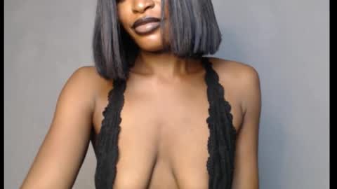 sweetxxboobsx online show from February 24, 9:23 am