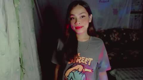 Snapshot of sweety_shane chatting on October 13, 3:58 pm sweety_shane online show from October 13, 3:58 pm