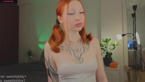 Jenny  give it a sub online show from May 11, 12:34 pm