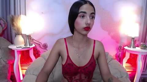 LAURA online show from March 11, 12:19 pm