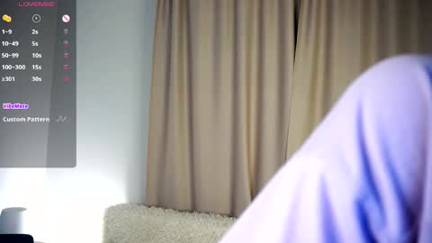 Astrid online show from April 4, 8:27 pm